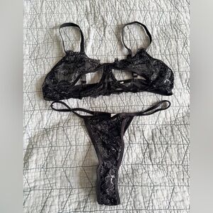 Yandy Black Lace Peek a Boo Bra and Panty Set Size Medium New Without Tags